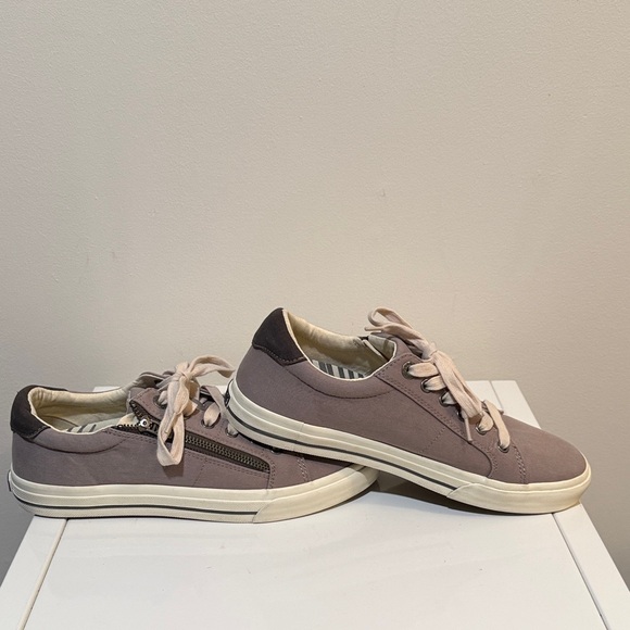 Taos Women's Z Soul Canvas Sneakers size 9.5 - Picture 6 of 10